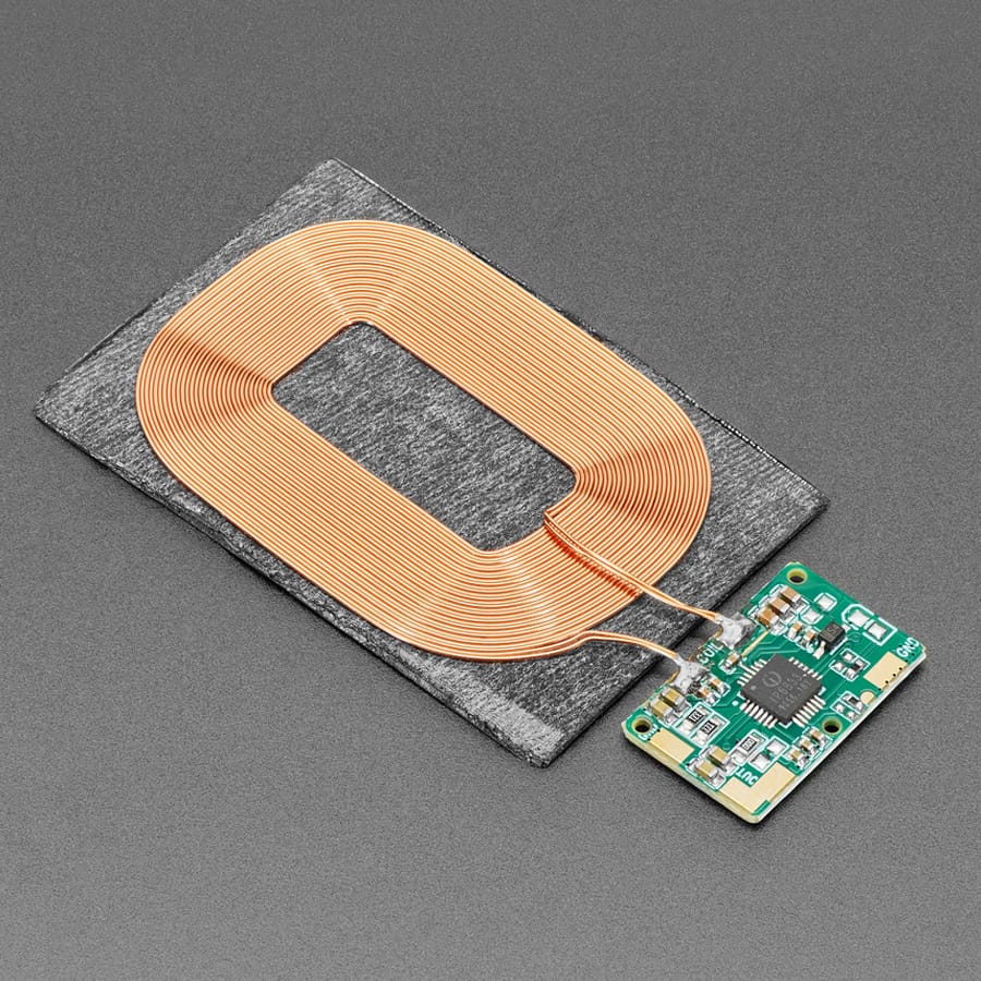 ワイヤレス充電は本当に安全なのか、海外掲示板で物理談義に
